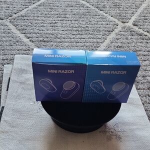 Blue Shaving Kit Compact Grooming Essentials